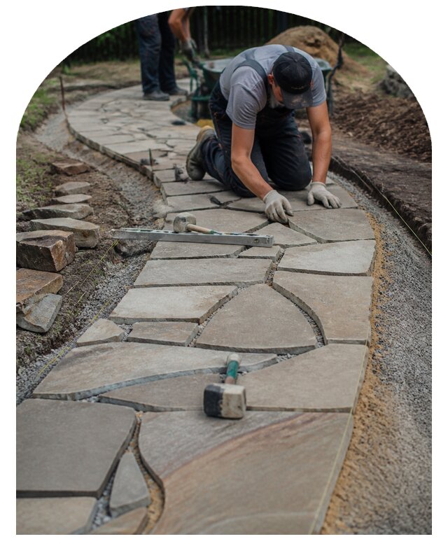 Устройство садовых дорожек из плитняка под ключ в Россоши
